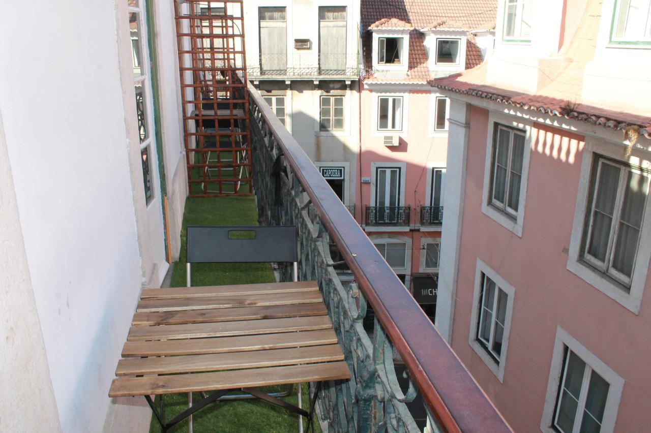 Hostel Surf In Chiado Lizbona Zewnętrze zdjęcie